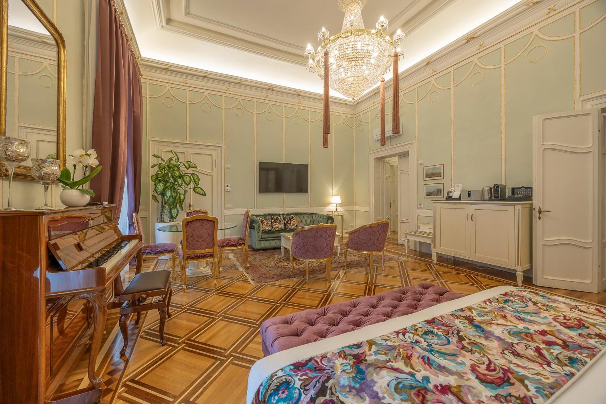 Palazzo Monga Boutique Guesthouse Verona Exterior photo